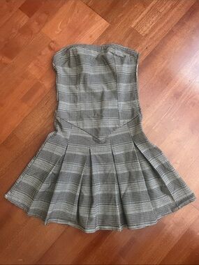 HOT TOPIC PLAID DRESS